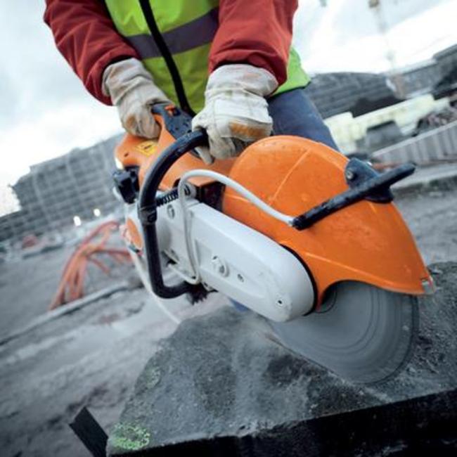 Masonry cut discount off saw